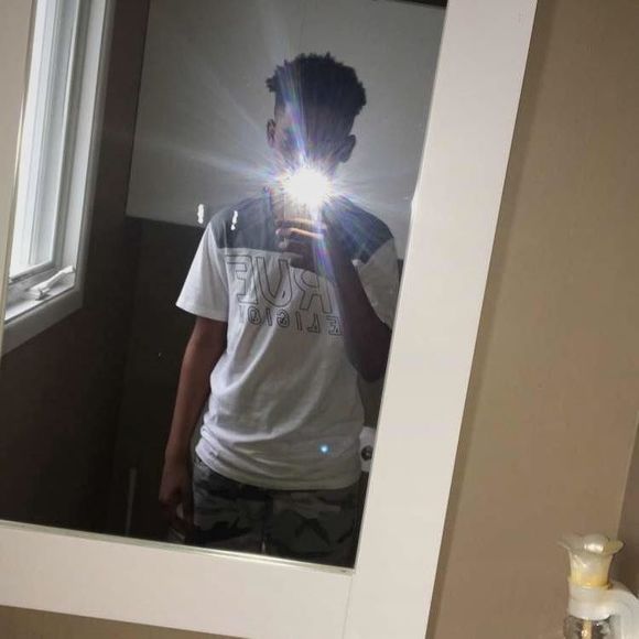 Meet your Posher, Aaron - Picture 1 of 1